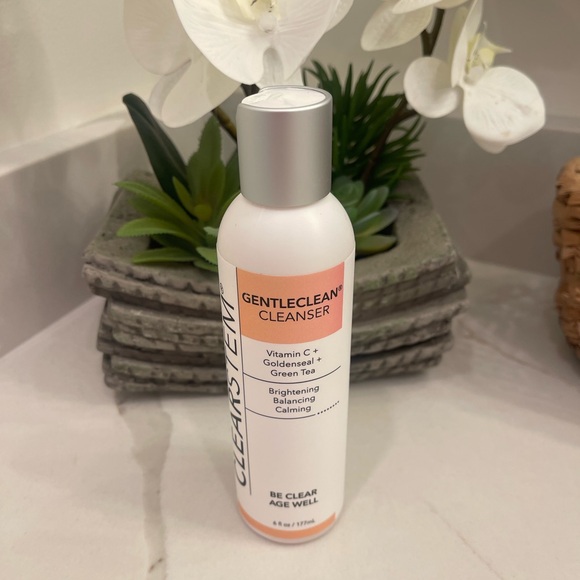 New Clearstem Gentleclean Face Cleanser Wash Calming Detoxing Acne Sensitive - Picture 3 of 4